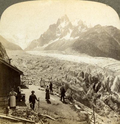 Mer de Glace desde el Chapeau, cerca de Chamonix, Francia de Underwood and Underwood