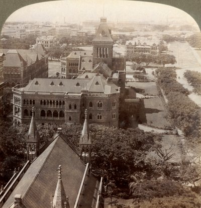 Sobre la Universidad y la Plaza del Secretariado, S. desde la Torre Rajabai, Bombay, India, 1903 de Underwood and Underwood
