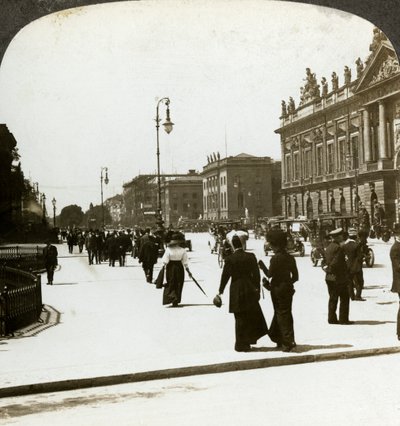Unter den Linden, Berlín, Alemania de Underwood and Underwood