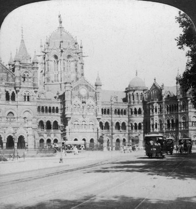 Estación de tren Victoria Terminus, Bombay, India, 1903 de Underwood and Underwood