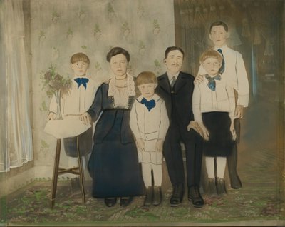 Retrato de familia de Unidentified