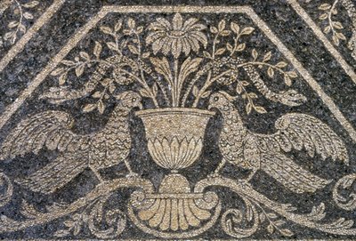 Mosaico y decoraciones murales, Ninfeo en Villa Litta Visconti Borromeo Arese, Lainate, Lombardía, Italia de Unknown