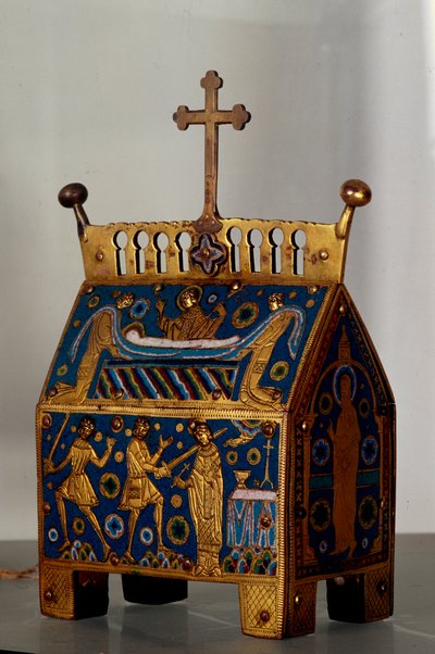 Objeto de arte: relicario en esmalte, oro y cobre de Santo Tomás Becket (1118-1170), arzobispo de Canterbury. Está decorado con representaciones del asesinato del Arzobispo el 29/12/1170 en la Catedral de Canterbury y su funeral. Siglo XIII de Unknown artist