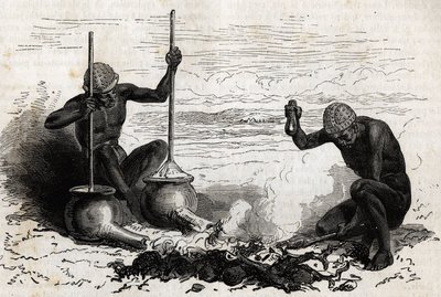 Herreros Lakoutas (tribu ubicada en la región del Alto Nilo), una rama de madera bifurcada sirve como tenazas, dos piedras sirven como martillo y yunque, dos ollas de barro con largos tubos en su base sirven como fuelles para el fuego de carbón, las ollas  de Unknown artist