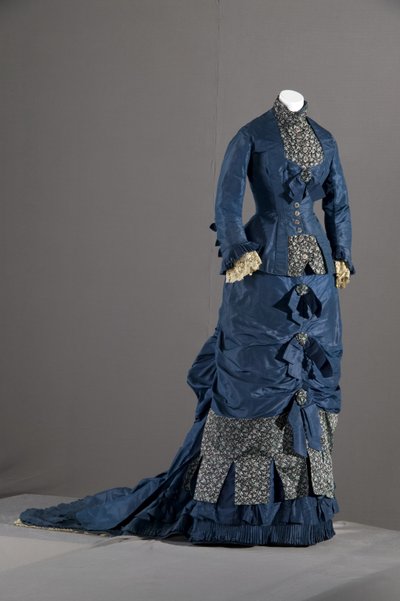 Vestido de dama de honor de Unknown artist
