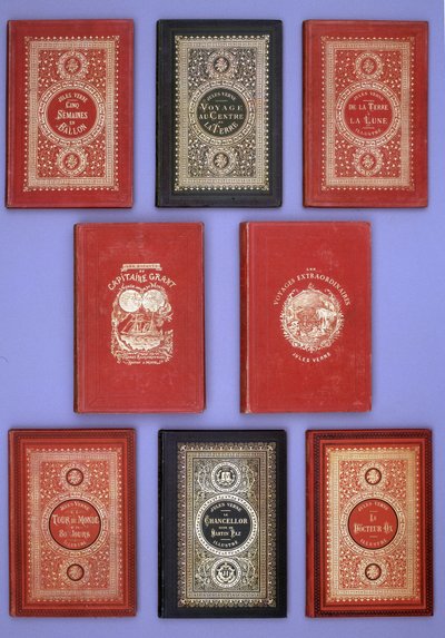 Diferentes portadas de los libros de Julio Verne publicados en las ediciones Hetzel. Colección de la biblioteca Verne. París de Unknown artist