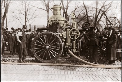 Bomba de incendios de la Brigada de Bomberos de Nueva York 1909 de Unknown artist