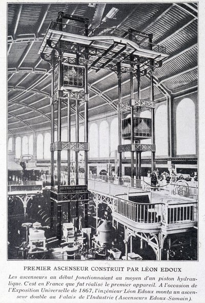 Primer ascensor construido por Léon Edoux en la exposición universal de 1867 de Unknown artist