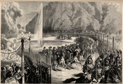 Gran revista del 14 de agosto: El emperador Napoleón III (1808-1873), seguido por su estado mayor, cruza el Jardín de las Tullerías en París. Su hijo, el príncipe imperial Eugenio Luis José (1856-1879), está a su derecha. Grabado en "El Universo Ilustre". de Unknown artist
