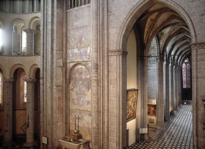 Interior de la Catedral de Tournai en Bélgica de Unknown artist