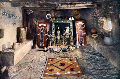 Sala del altar nativo americano de la sociedad Powamu en una casa Hopi, Gran Cañón, Arizona de Unknown artist