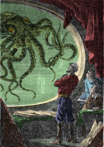 Ned Land, el profesor Aronnax y su sirviente Conseil miran al pulpo gigante a través del ojo de buey del submarino Nautilus. Grabado del libro de Julio Verne "Veinte mil leguas de viaje submarino" de Unknown artist