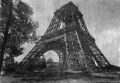Estado de la Torre Eiffel en julio de 1888 en "El diario de la juventud" de 1888. de Unknown artist