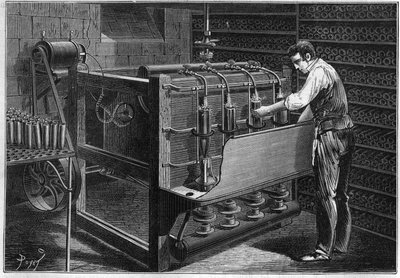 La instalación mecánica de M. Marguery, restaurador, en París: máquina automática de lavado de botellas, representada como operada por una pequeña máquina dinamoeléctrica de Gram (Zenobe Theophile Gram 1826-1901). Grabado en "La Nature: revue des sciences  de Unknown artist