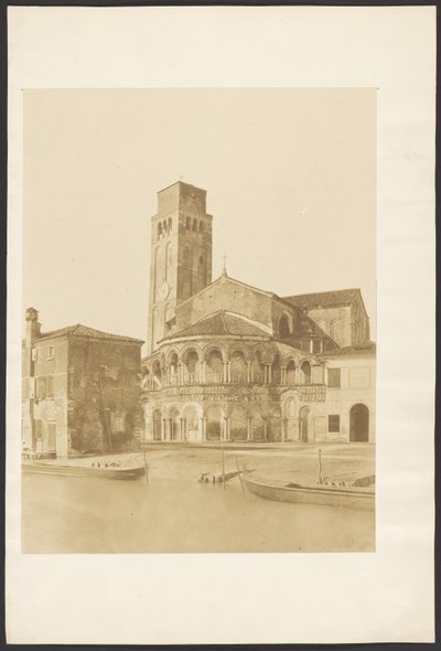 [Iglesia y campanile al borde del agua, veneciano] de Unknown artist