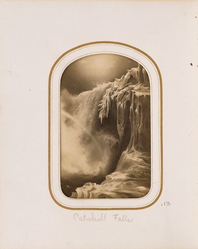 [Pintura de una cascada congelada] de Unknown artist