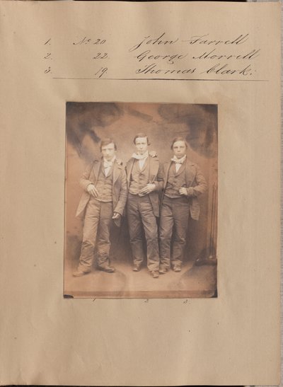 [Retrato de John Farrell, George Morrell y Thomas Clark] de Unknown artist