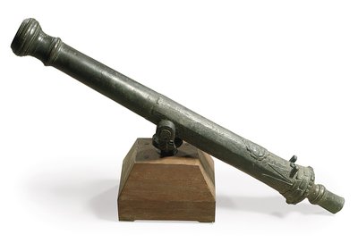 Cañón de barco 