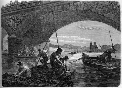 La Comuna de París en 1871. Pesca de armas arrojadas al Sena bajo el puente de Austerlitz por los federados (comuneros) en el momento del debate final de la comuna. de Unknown artist