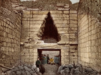 Las excavaciones en Micenas dirigidas por Heinrich Schliemann - La puerta de los leones, entrada principal a Micenas de Unknown artist
