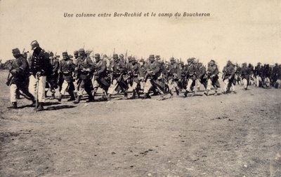 Bir Rashid en Barh el Gazel, Chad, soldados coloniales legionarios franceses de patrulla. tarjeta postal 1910 de Unknown photographer