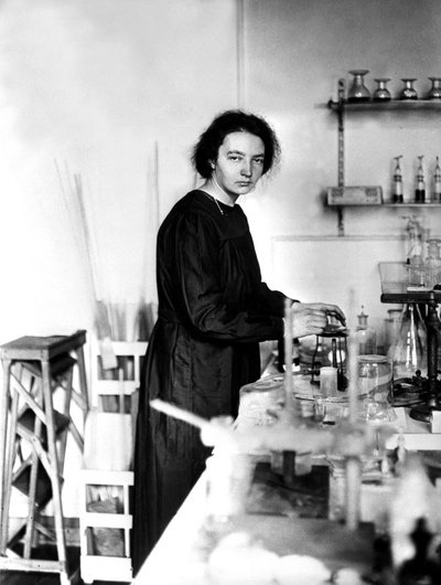 Irene Joliot Curie, c.1921 (foto b/n) de Unknown photographer