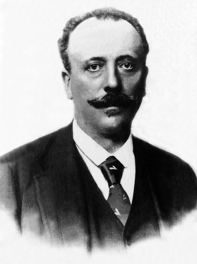 Retrato de Adrien Albert Marie Conde de Mun (1841-1914), político francés. de Unknown photographer