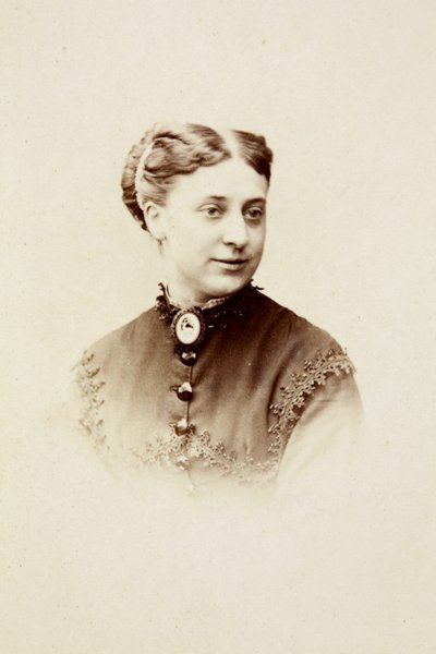 Retrato de la Srta. Dunlop, hacia 1860 (fotografía en blanco y negro) de Unknown photographer
