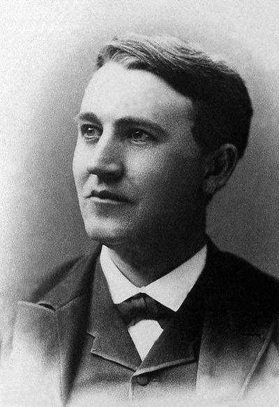 Retrato de Thomas Alva Edison (1847-1931), empresario e inventor estadounidense. de Unknown photographer
