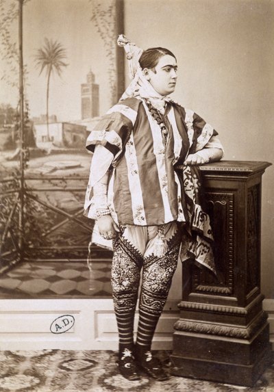 Retrato de mujer judía tunecina de Unknown photographer