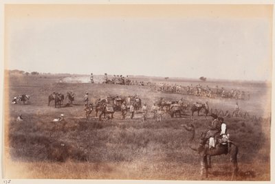 Zapadores y Mineros haciendo trincheras de refugio durante el Campamento de Ejercicios de Delhi, circa 1885 de Unknown