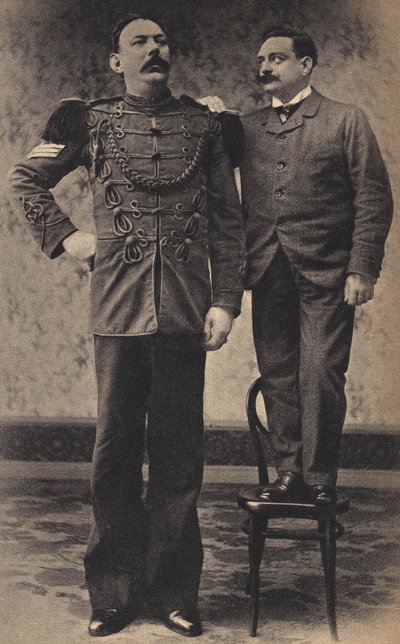 Los Monstruos, el Gigante. Fotografía, finales del siglo XIX, París de Unknown photographer