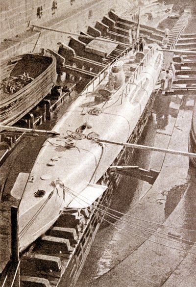 El Narval, primer submarino francés de Unknown photographer