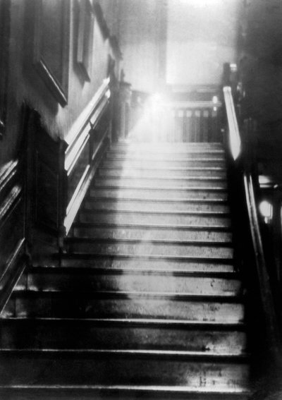 El fantasma de Raynham Hall (Inglaterra) de Unknown photographer