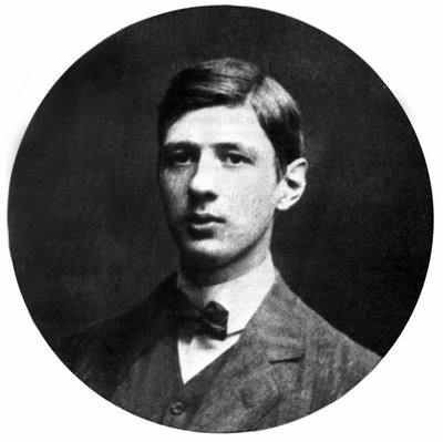 el joven Charles De Gaulle (1890-1970) cuando era estudiante en 1909 de Unknown photographer