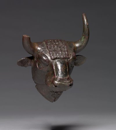 Adjunto de cabeza de toro, c.700-600 a.C. de Urartian