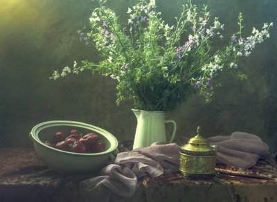 Flores silvestres y fresas de UstinaGreen