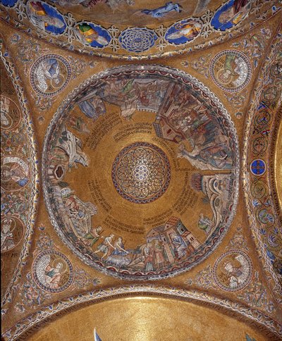 Vista de la cúpula con mosaicos sobre un fondo dorado (estilo románico y bizantino) que ilustra la vida de Moisés. En los colgantes, los cuatro profetas Salomón, David, Zacarías, Malaquías. Principios del siglo XIII. Basílica de San Marcos de Veneto Byzantine School