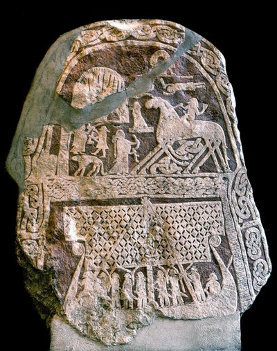 Piedra Rúnica que Representa a Wotan (Odin) en su Caballo de Ocho Patas Sleipnir, Abordando un Barco Vikingo de Viking Viking