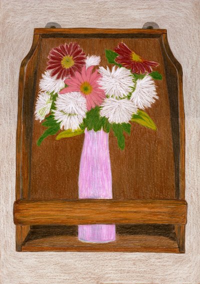Flores en una estantería de madera de Viktoriia Saunina