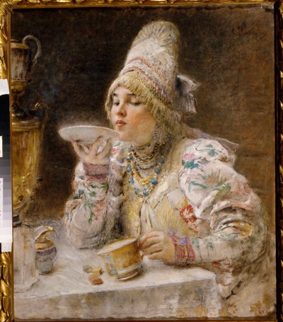 La hora del té. (Una mujer boyarda (boiard, boiar), con el traje y tocado tradicionales del Ducado de Moscú, está sentada cerca de un samovar y bebe el té que ha vertido en el plato de su taza). Pintura de Konstantin Yegorovich Makovsky (Constantin Mako de Vladimir Egorovic Makovsky