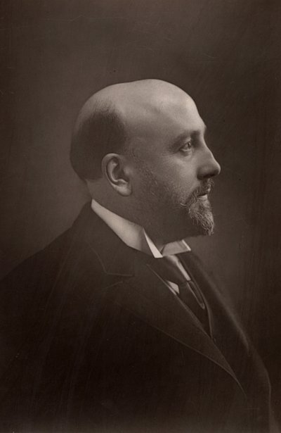 " Alexander Campbell Mackenzie (1847-1935) Compositor y director de orquesta escocés. Director de la Real Academia de Música de Londres (1887-1924). (woodburytype) de W. and D. (after) Downey