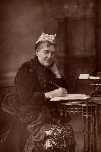 "Elizabeth Lynn Linton (1822-1898) Novelista inglesa, escritora, periodista y defensora de los derechos de la mujer. (woodburytype) de W. and D. (after) Downey