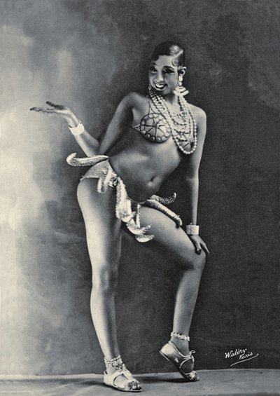 Josephine Baker con su famoso traje de Banana c.1927 (foto b/n) de Walery