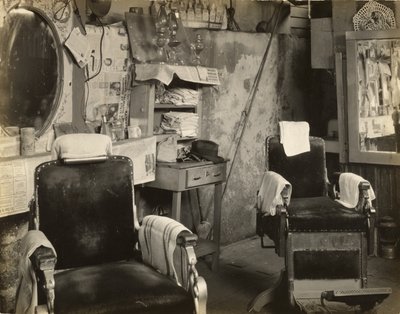 Interior de Negro Barbershop, Atlanta de Walker Evans