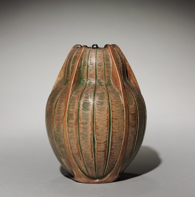 Jarrón, diseñado por Edwin Martin de Walter Martin
