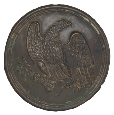 Plato con diseño de águila de latón estampado de un cinturón de caja de cartuchos, 1862-1865 de Warren H. Wilkinson