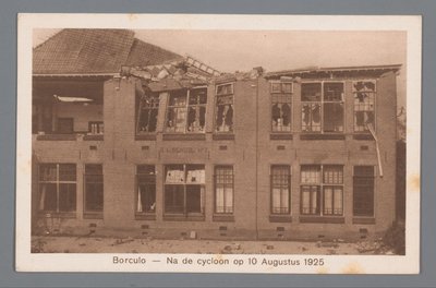 Borculo -- Después del ciclón del 10 de agosto de 1925 de Weenenk and Snel