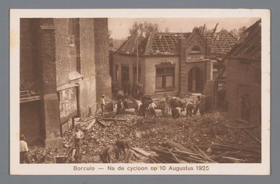 Borculo -- Después del ciclón del 10 de agosto de 1925 de Weenenk and Snel