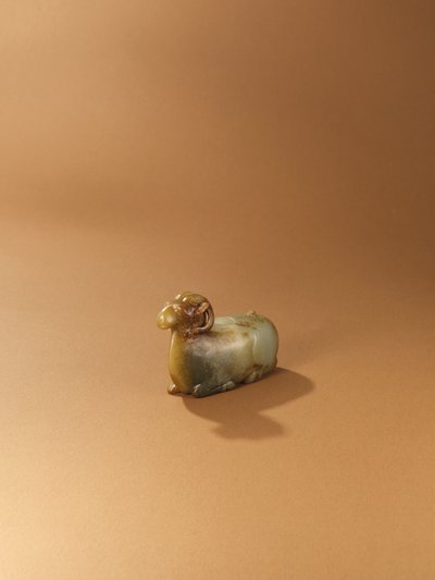 Olla de agua en forma de carnero de Western Han Dynasty Chinese School